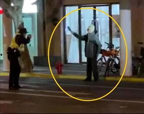 警察开枪打死吃瓜群众,警察开枪致吃瓜群众身亡引发社会关注