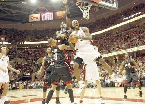 篮球比赛吃瓜群众是谁,揭秘观赛者的热情与趣味